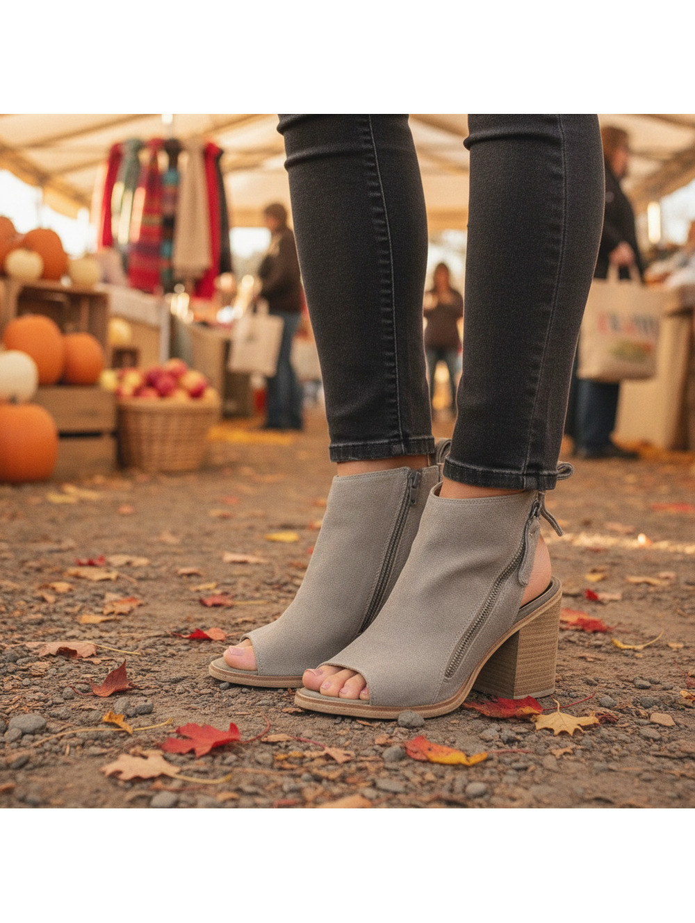 Dolce Vita Phenix Tan Suede Open Toe Booties Size 7.5